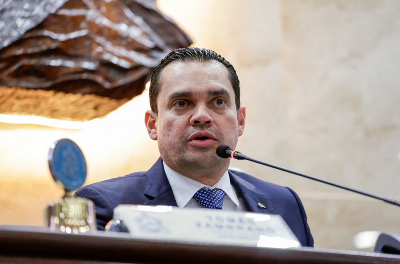 Zambrano sostiene que la Ley de Empleo Parcial busca dinamizar la economía durante Semana Santa