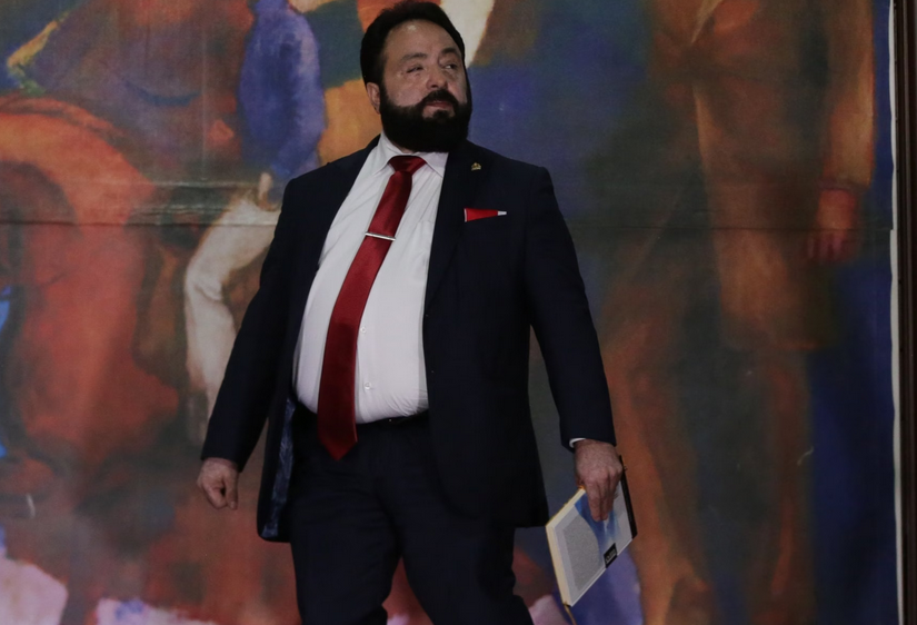 Congreso de Honduras ordena retirar retrato de Luis Redondo y reabre disputa por la legitimidad legislativa
