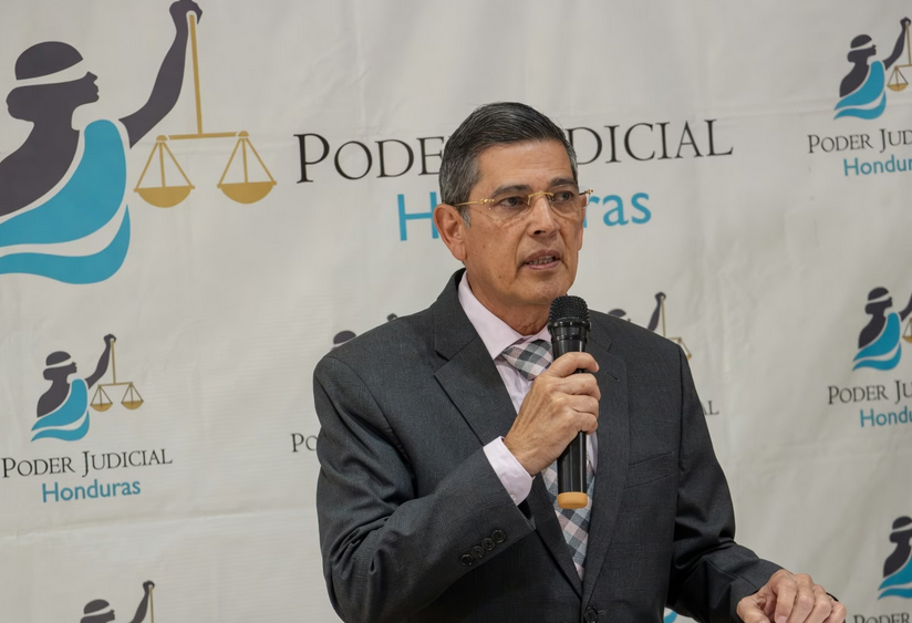 Canciller hondureño se reúne con su homólogo de Guatemala para fortalecer cooperación diplomática y comercial
